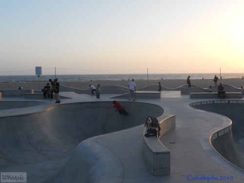 venice-beach-skateboarders-072010_6938115212_o.jpg